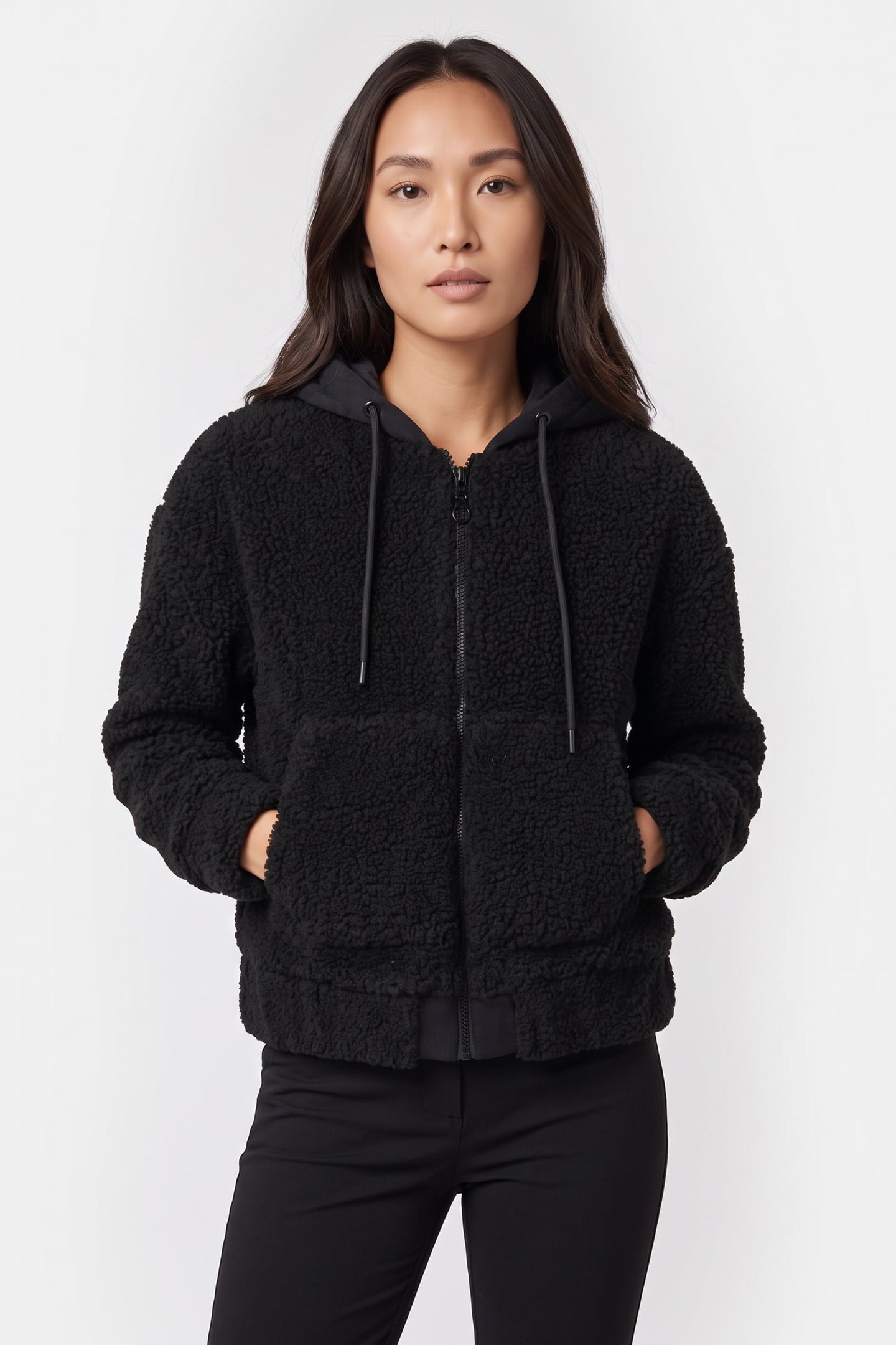 OUTERWEAR BLACK 1