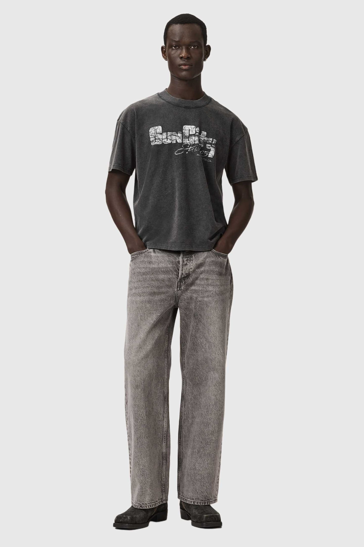 SUN CITY SS CREW WASHED BLACK 6