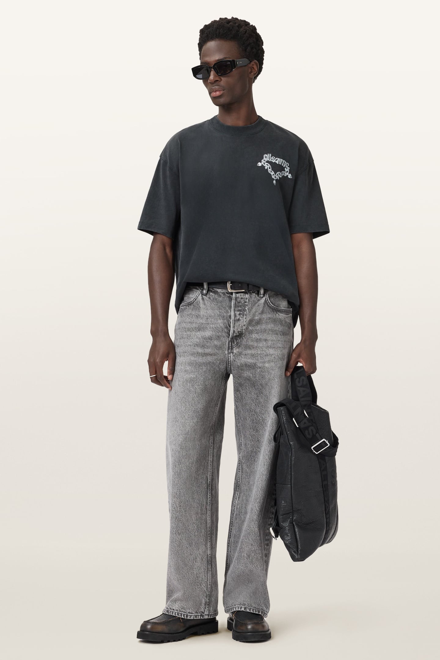 DRIP SS CREW WASHED BLACK 4