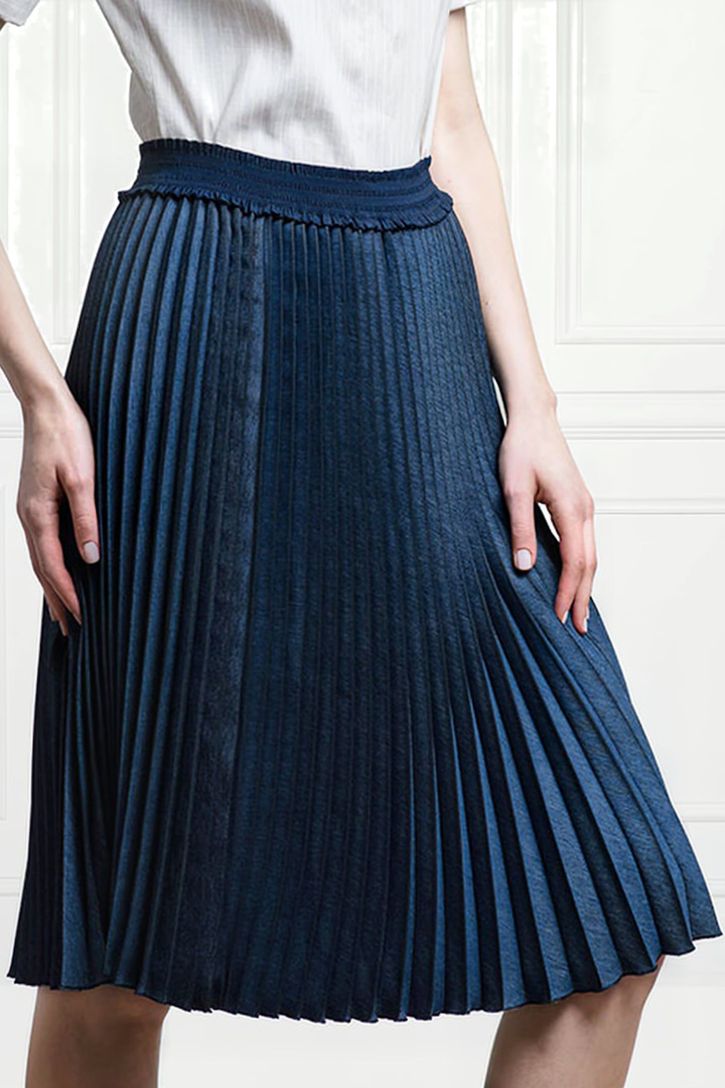 PEONY INDIGO BLUE 1