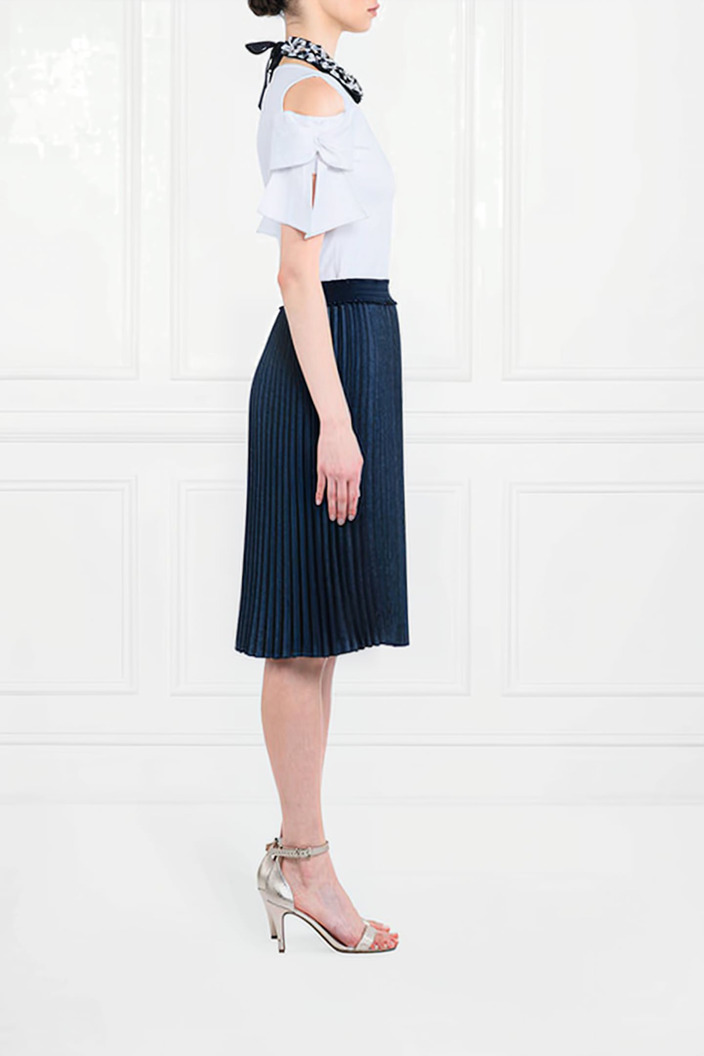 PEONY INDIGO BLUE 4