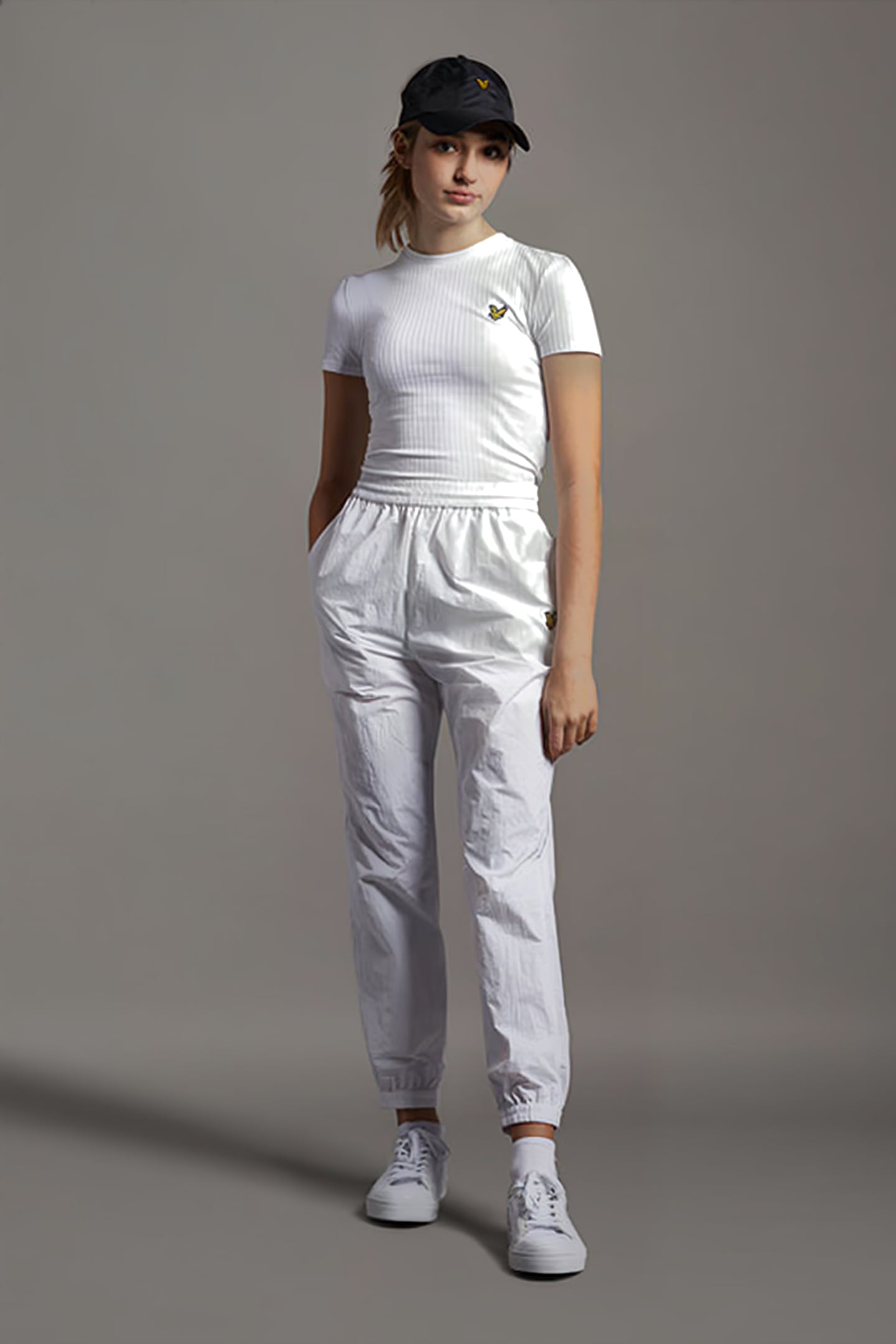 TRACKPANT WHITE 2