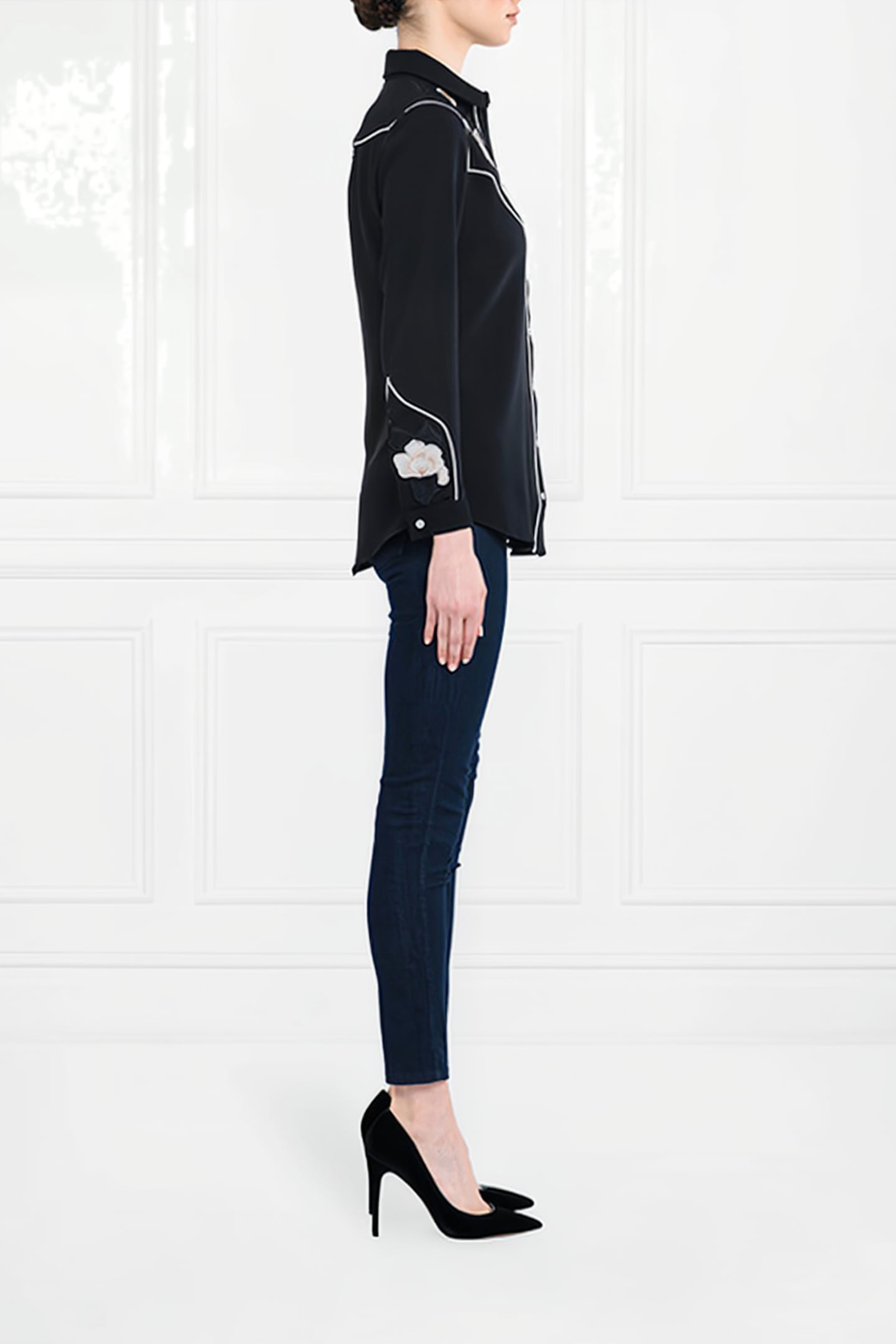 SUSANNA BLACK 4