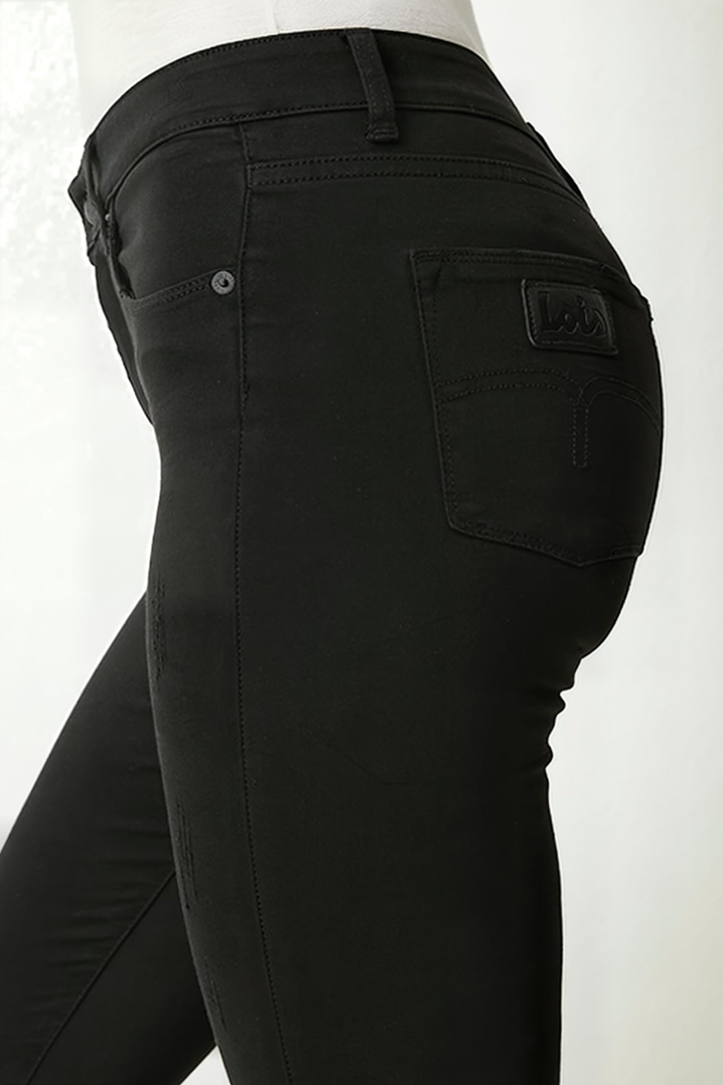 CELIA-L KILLIAN NOIR TRUE BLACK 4