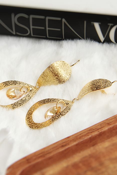 OTAZU ATHENA EARRINGS GOLD 3