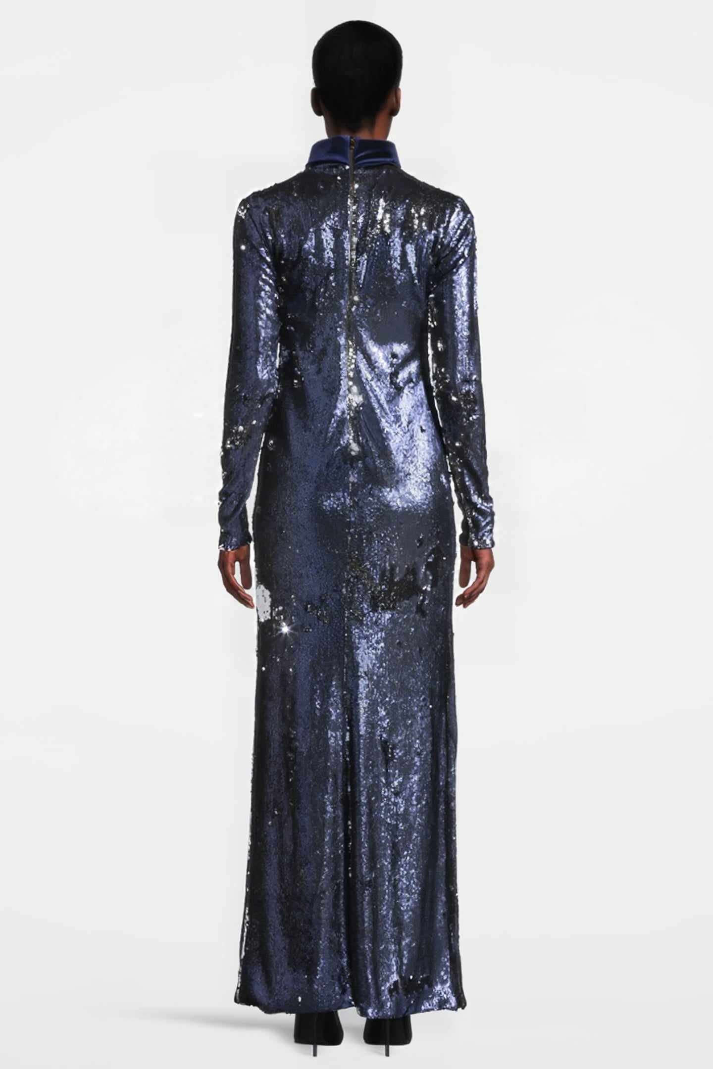 WOMEN‘S MAXI SEQUIN DRESS WITH HIGH COLLAR NAVY, SILVER 2
