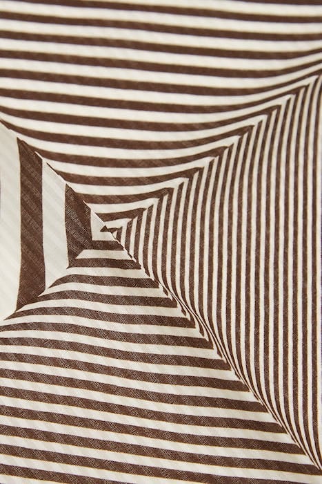 ARLES BROWN POCKET SQUARE 2