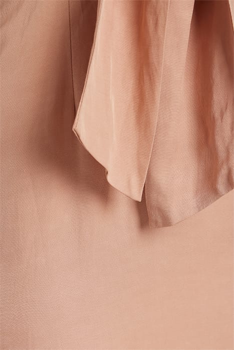 IONA DRESS BLUSH 3