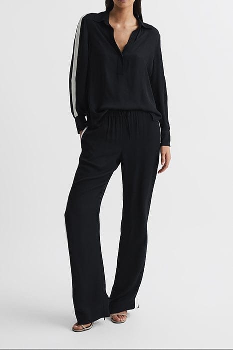 MILLIE BLOUSE NAVY BLOUSES — REGULAR FIT 3