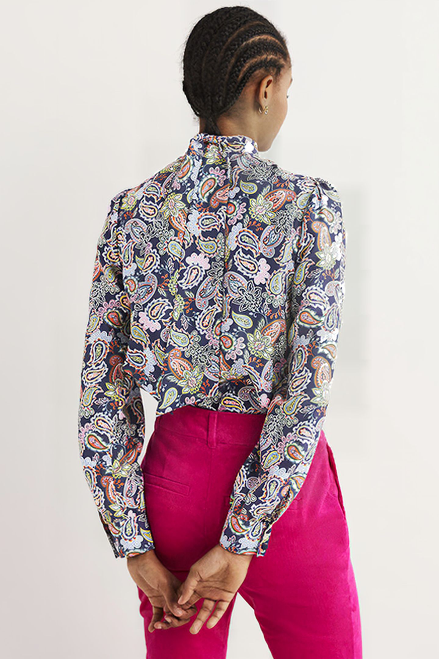 SILK TIE NECK BLOUSE NVY 2
