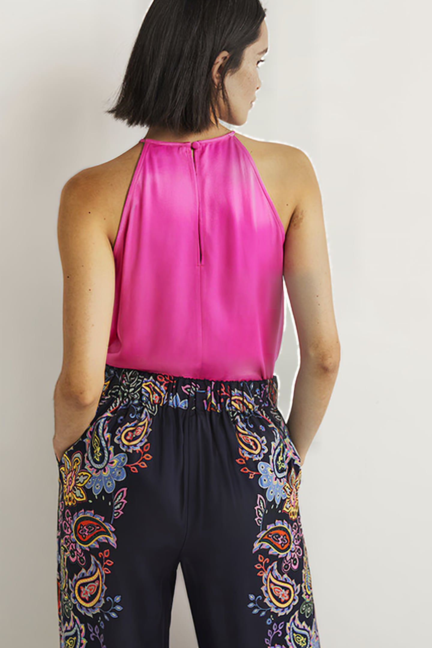 STRAPPY HALTERNECK SATIN TOP DPK 2