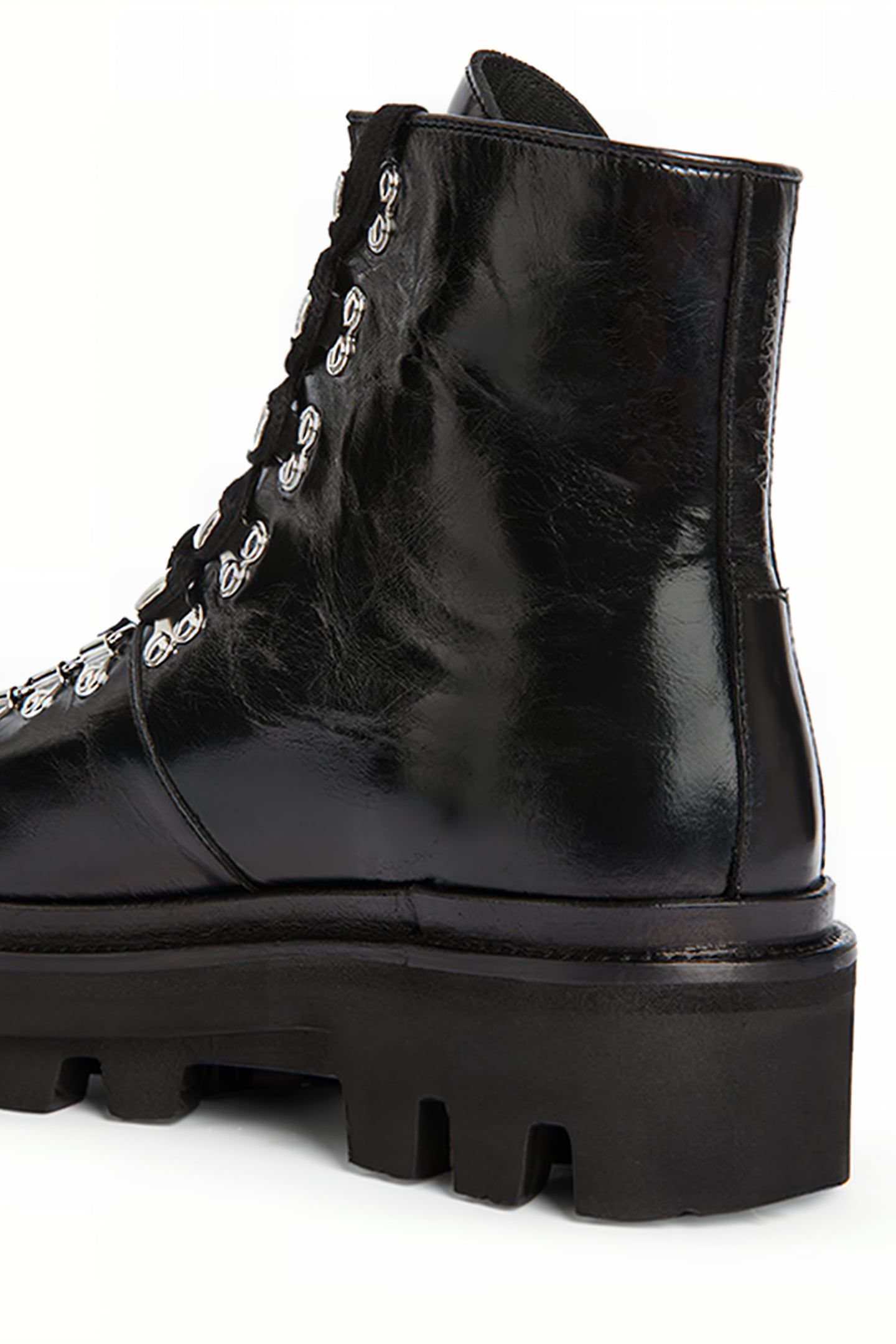 WANDA BLACK 5