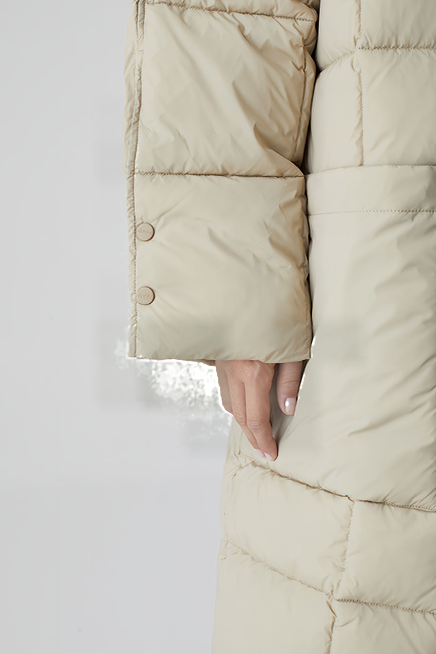 QUILTED COAT CEMENT 4