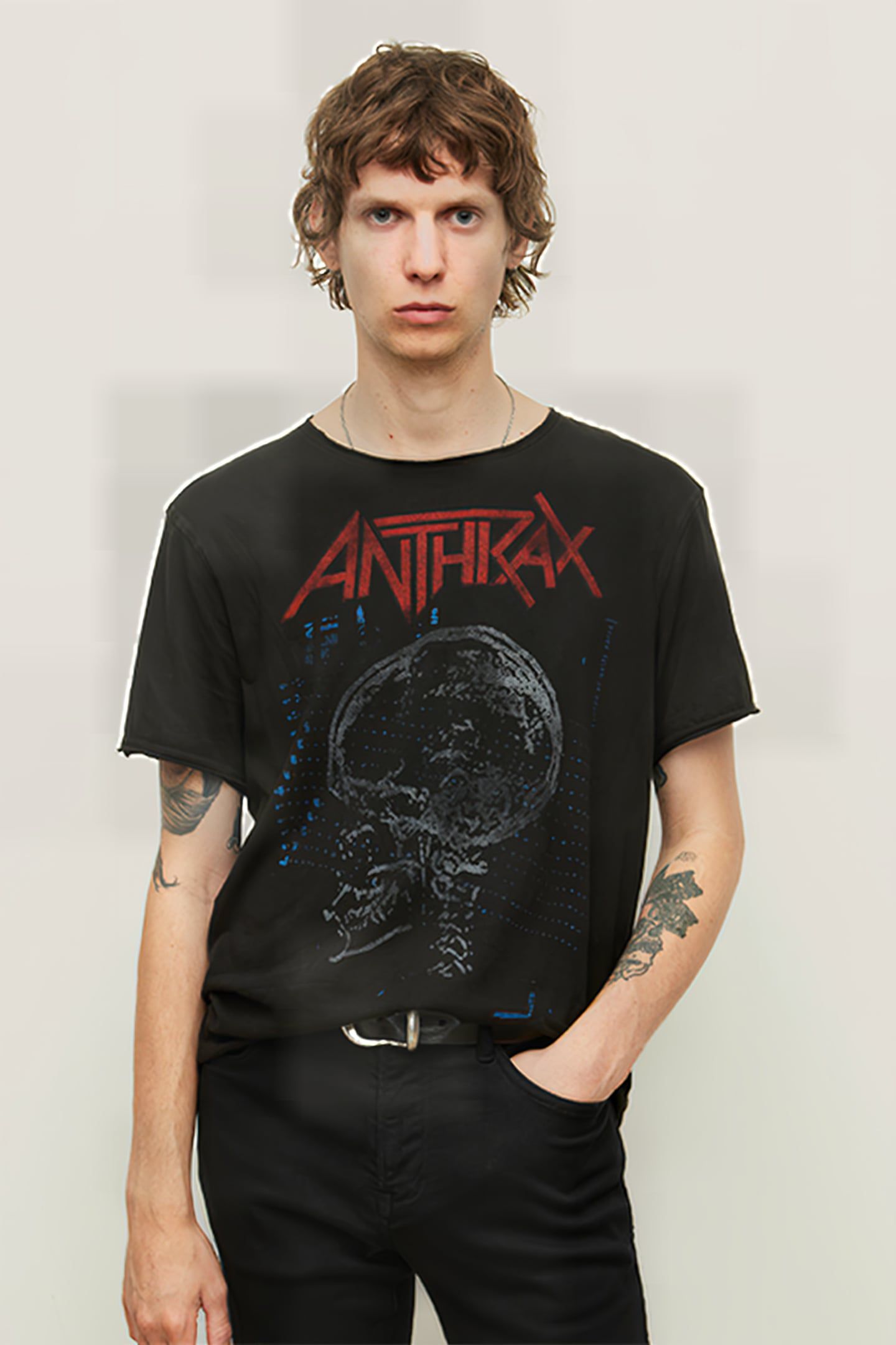 SS RAW EDGE TEE VINTAGE WASH - ANTHRAX WHITE NOISE BLACK 1