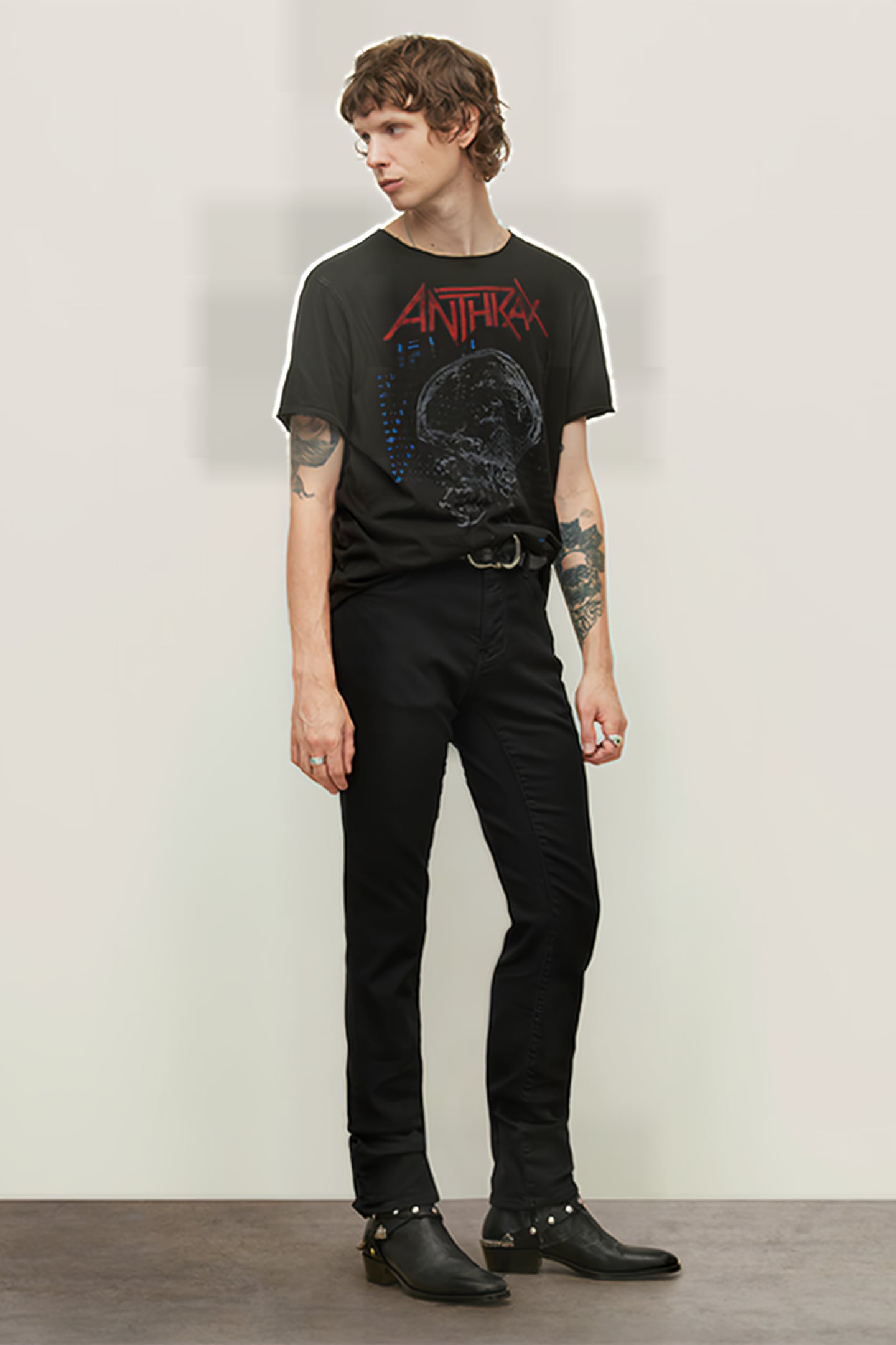 SS RAW EDGE TEE VINTAGE WASH - ANTHRAX WHITE NOISE BLACK 3