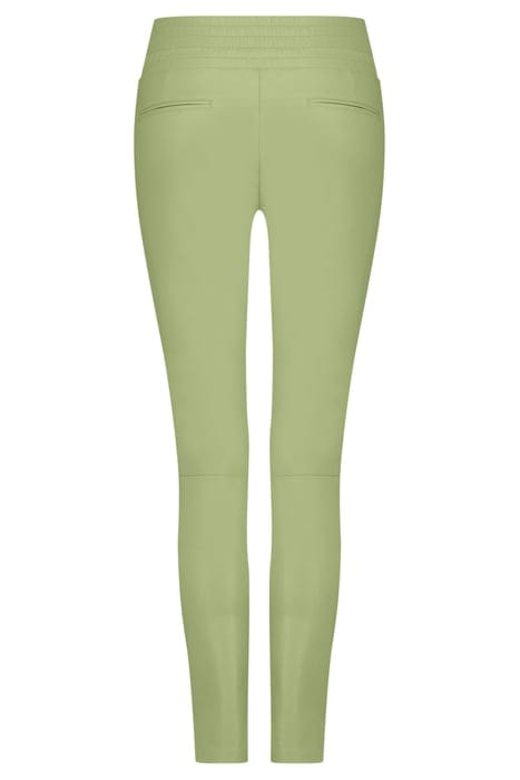 COLETTE PISTACHE 4