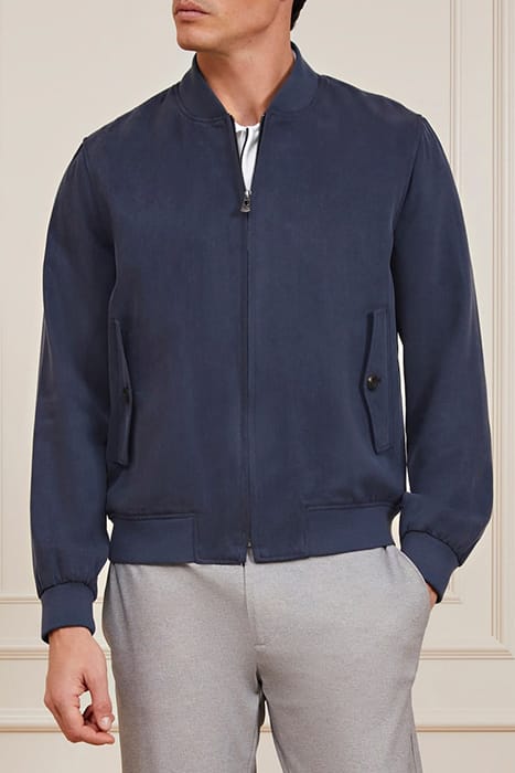 GUESS ECO CLASSIC BOMBER SMART BLUE 1