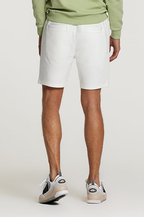 MEN PIQUE SHORTS MAVIS JET STREAM WHITE 2