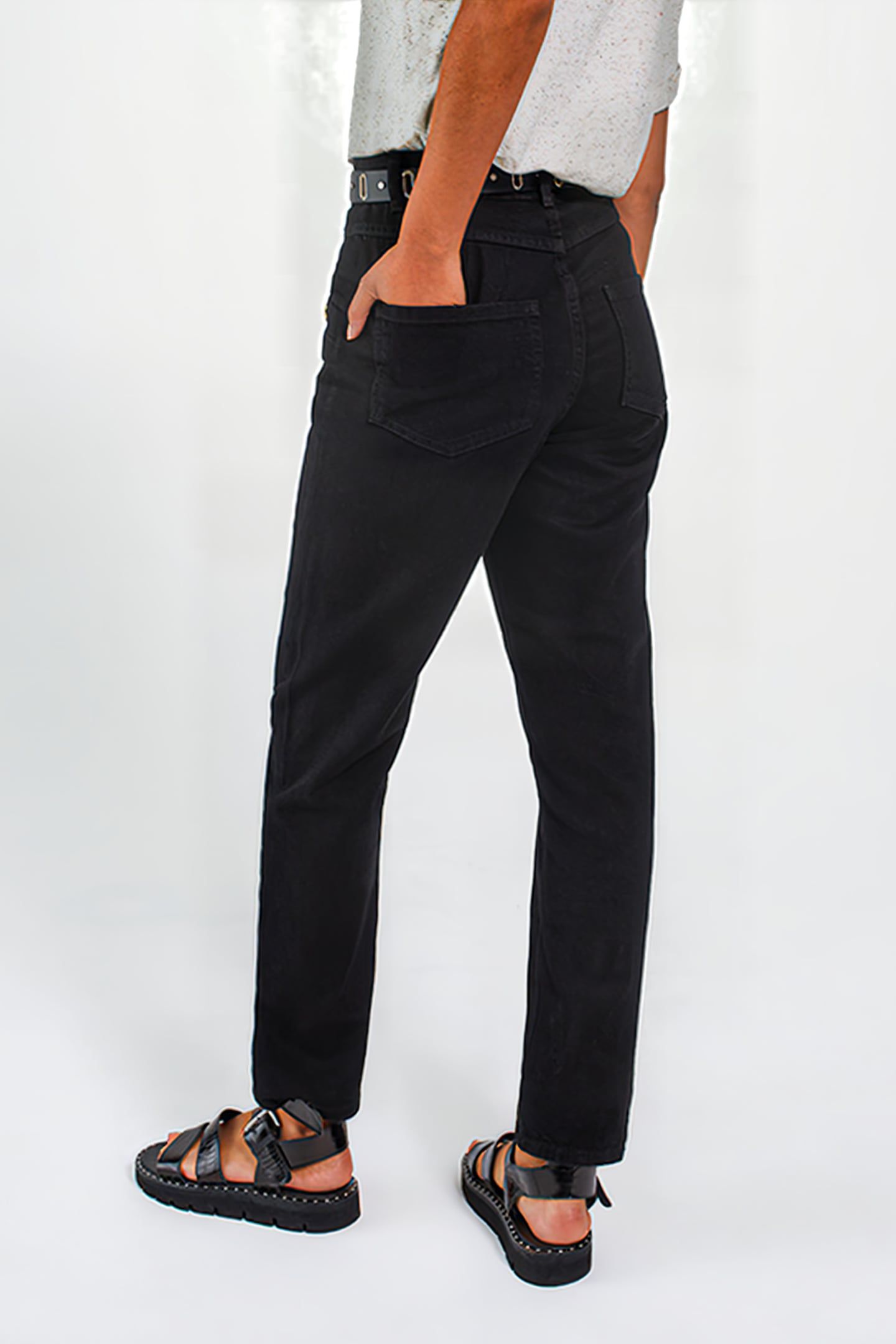 GREY SLOUCHY JEANS WITH DECORATIVE BUTTONS 2