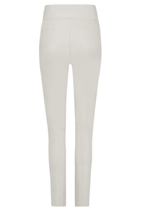 PIP ANTIQUE WHITE 4