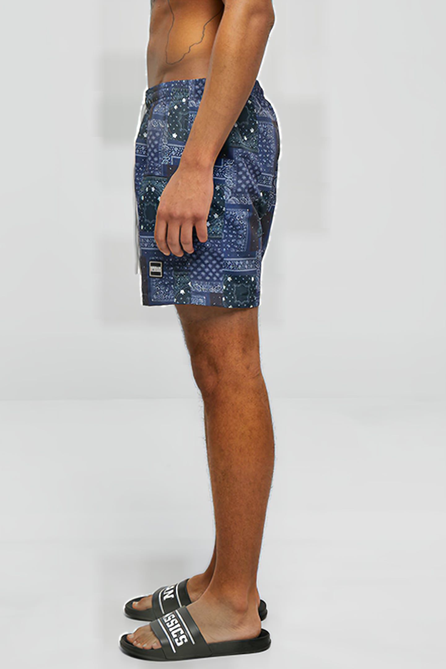 PATTERN SWIM SHORTS NAVY BANDANA AOP 8
