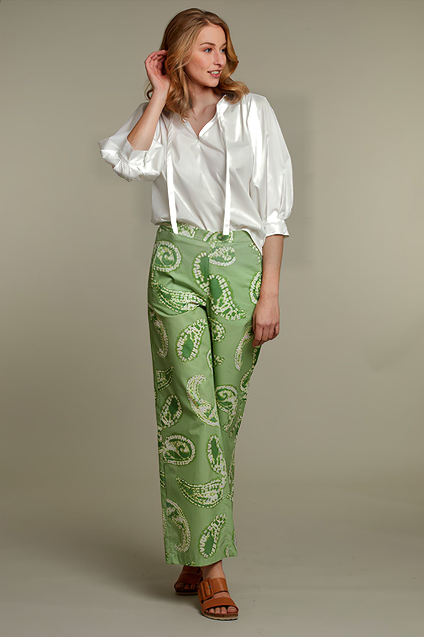 GREEN PAISLEY PANTS 3