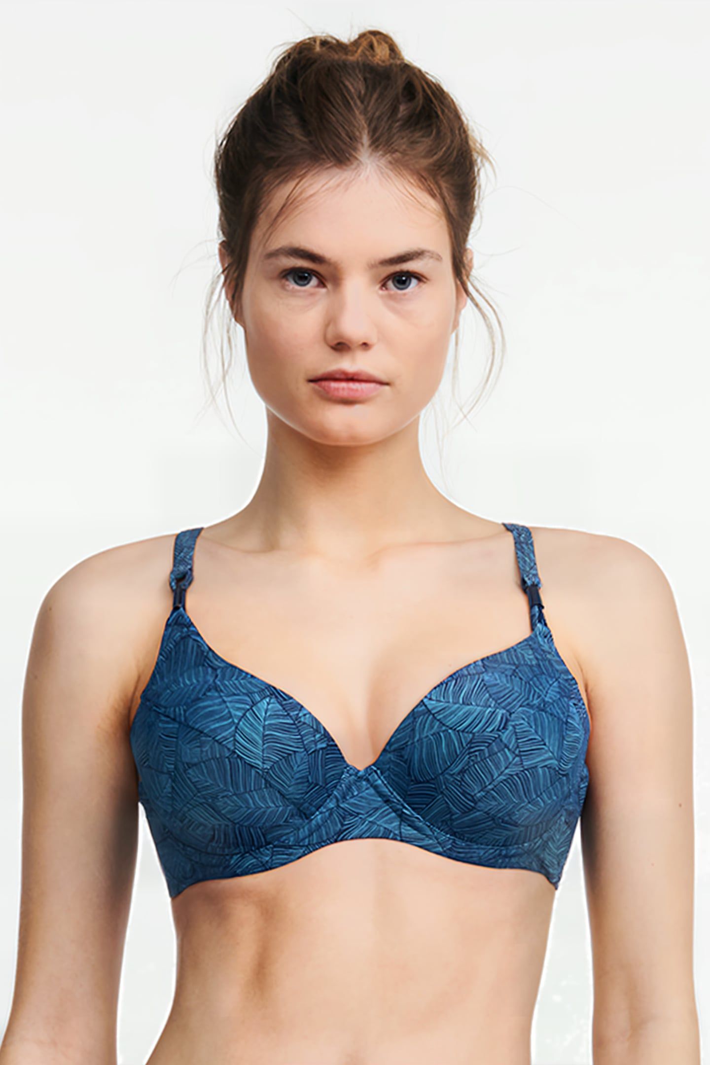 SW BRA TSHIRT BLUE PLAMS 1
