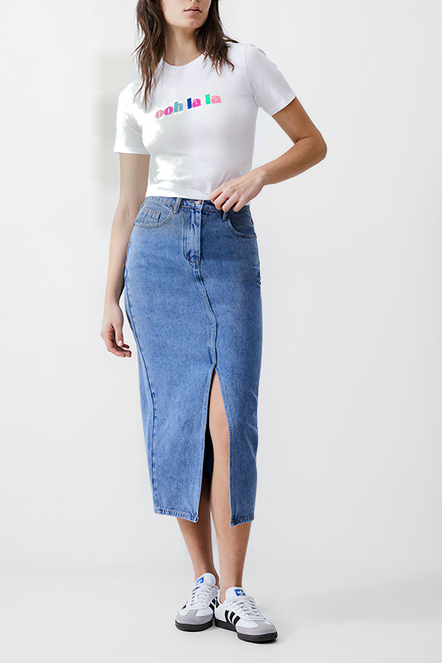 OOH LA LA FITTED TEE WHITE 2
