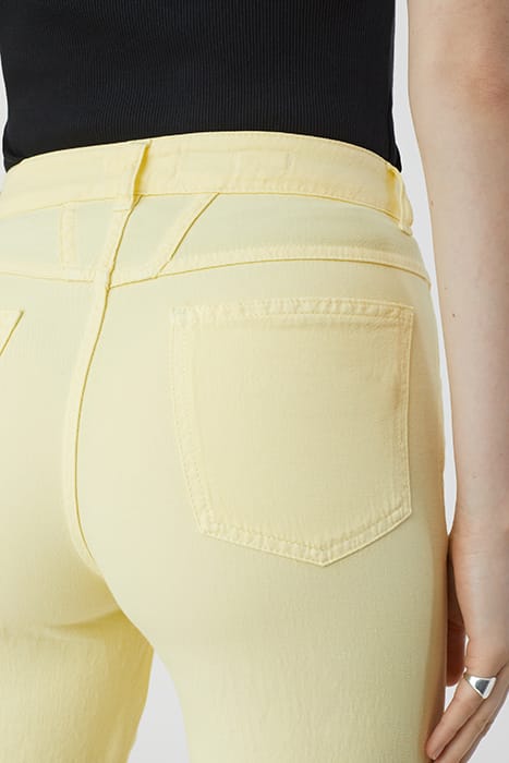PEDAL PUSHER JEANS YELLOW ORCHID 8