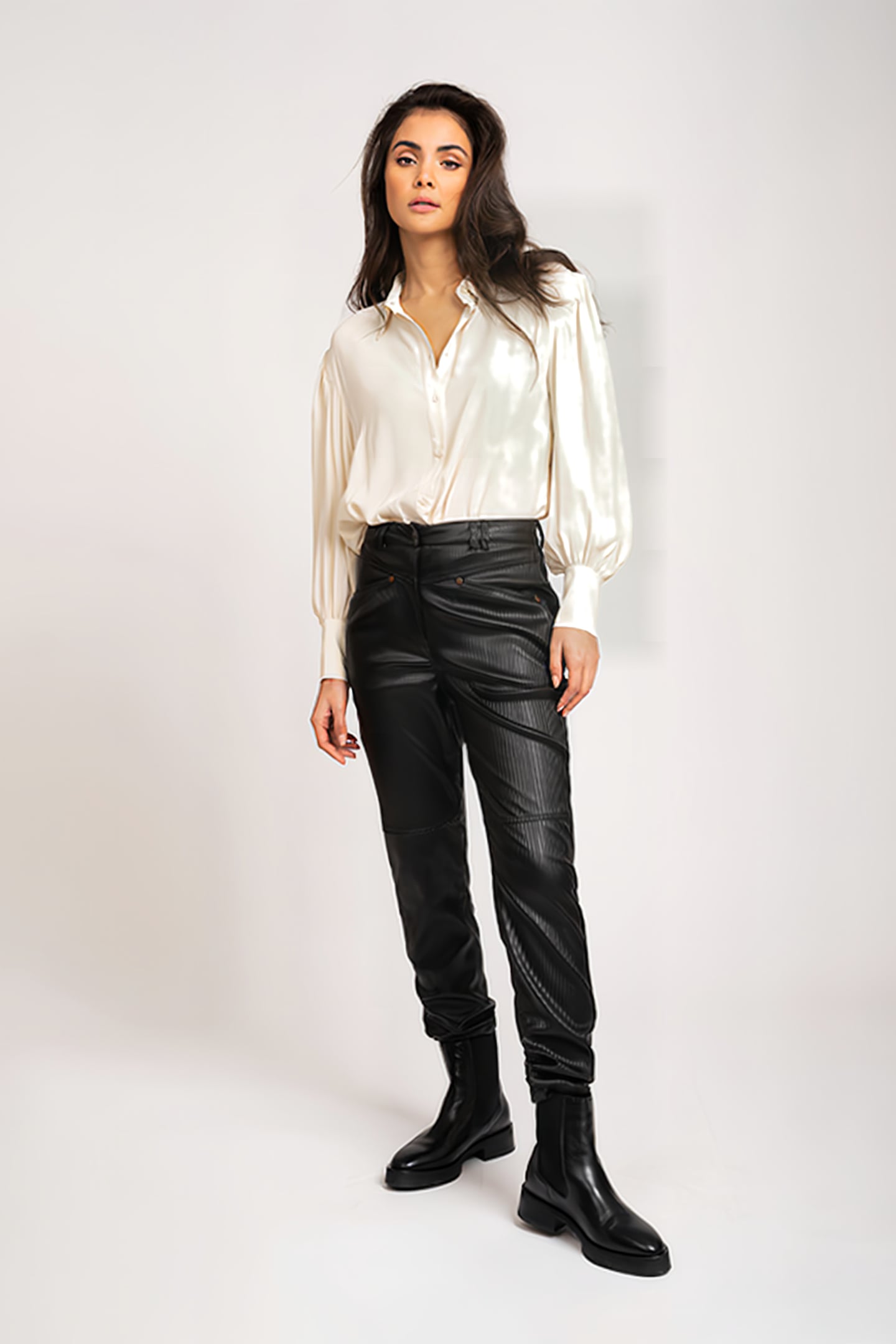MOSH TROUSERS BLACK 1