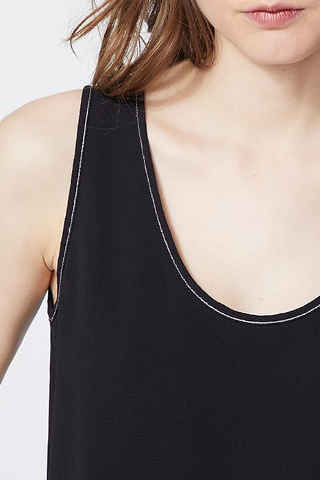 BLACK CRÊPE TOP, METALLIC COLLAR 6
