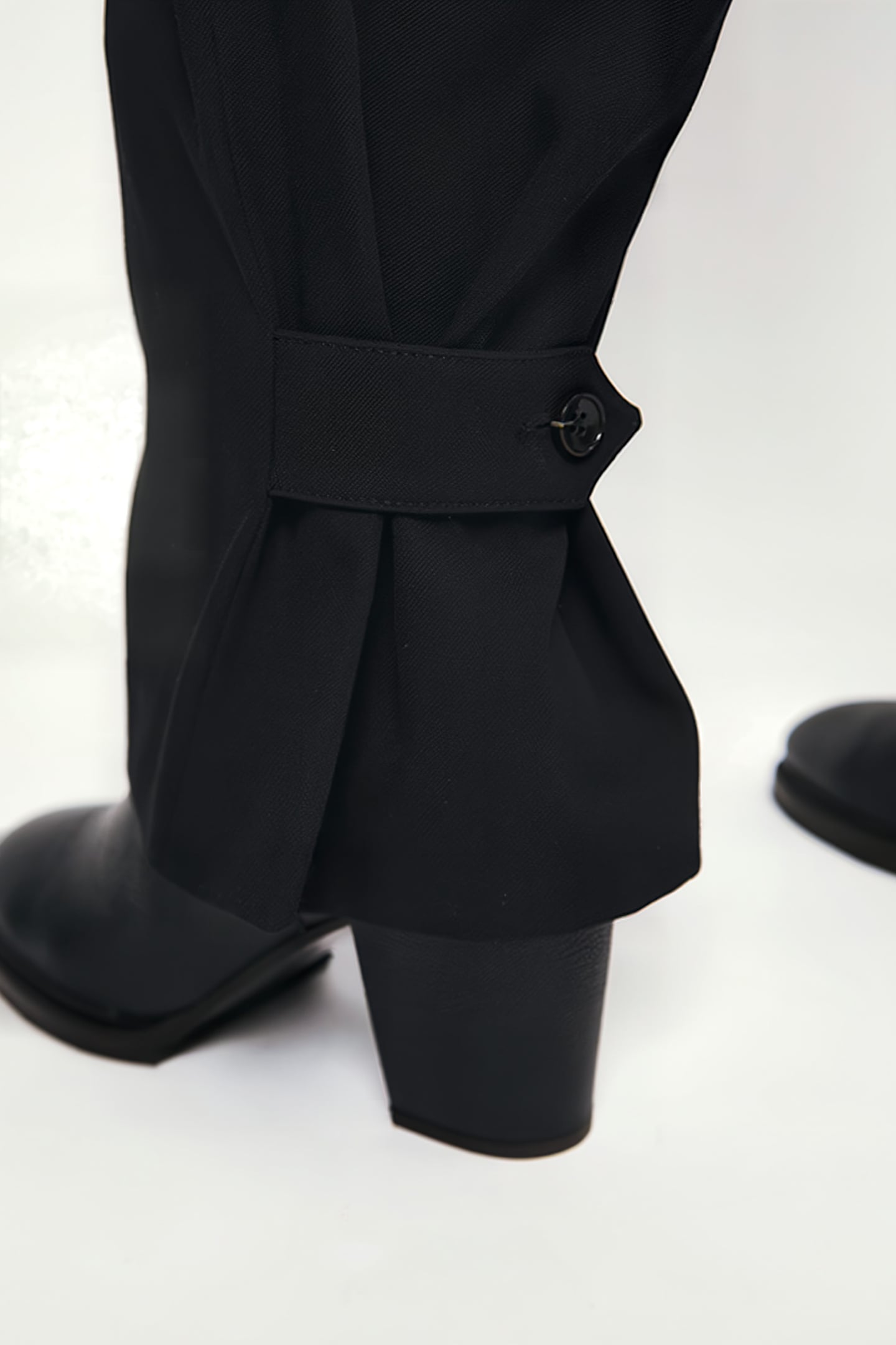 HARLOW CARGO PANTS RAVEN 5