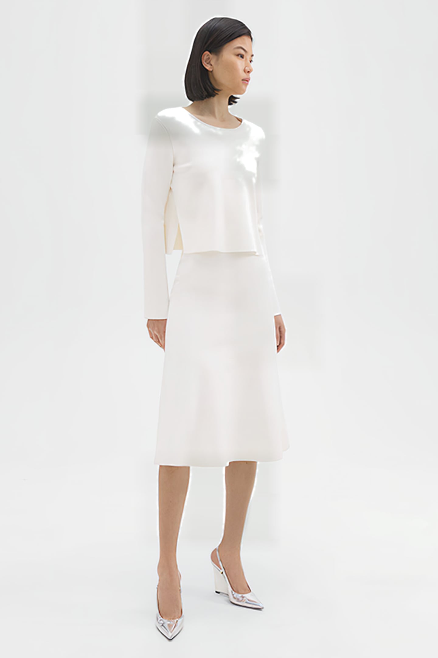 LAYERED TRUMPET DRESS IN CREPE KNIT WHITE 2