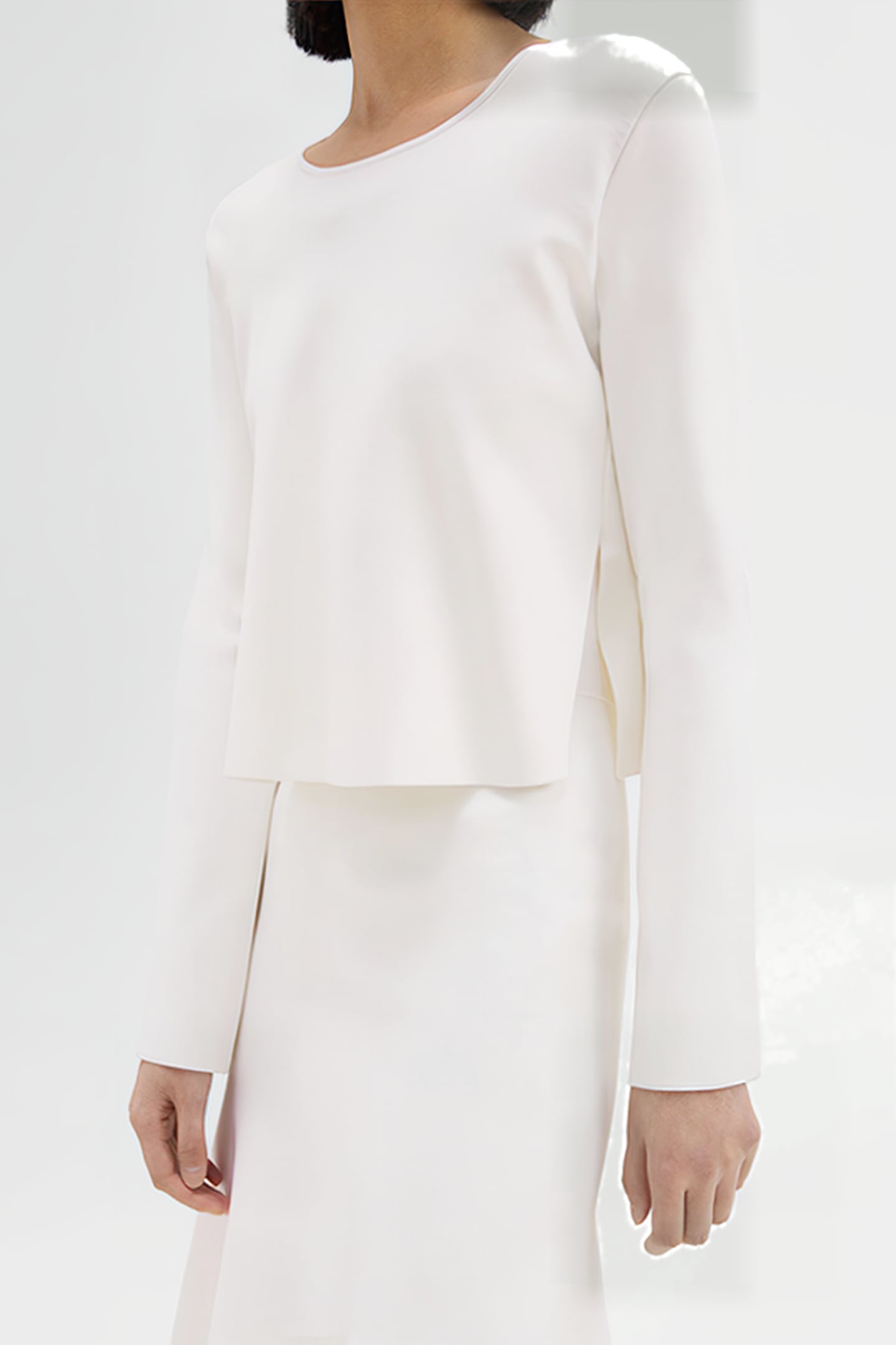 LAYERED TRUMPET DRESS IN CREPE KNIT WHITE 3