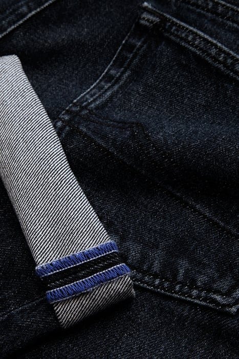 JERRICK CLEAN BURGOS RECYCLED NIGHT 6