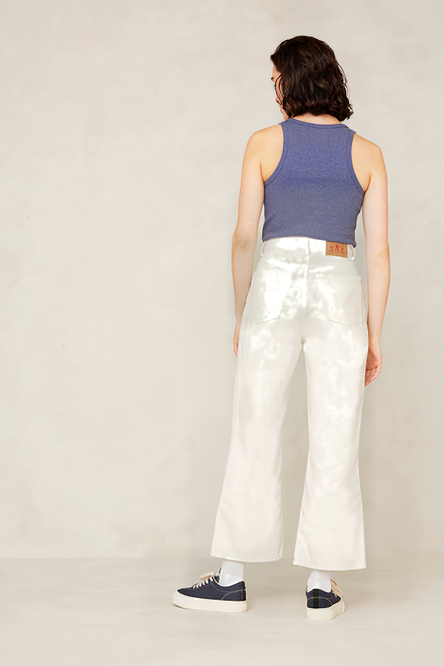 ELISABETH CROPPED HOLO NON-DYED 2