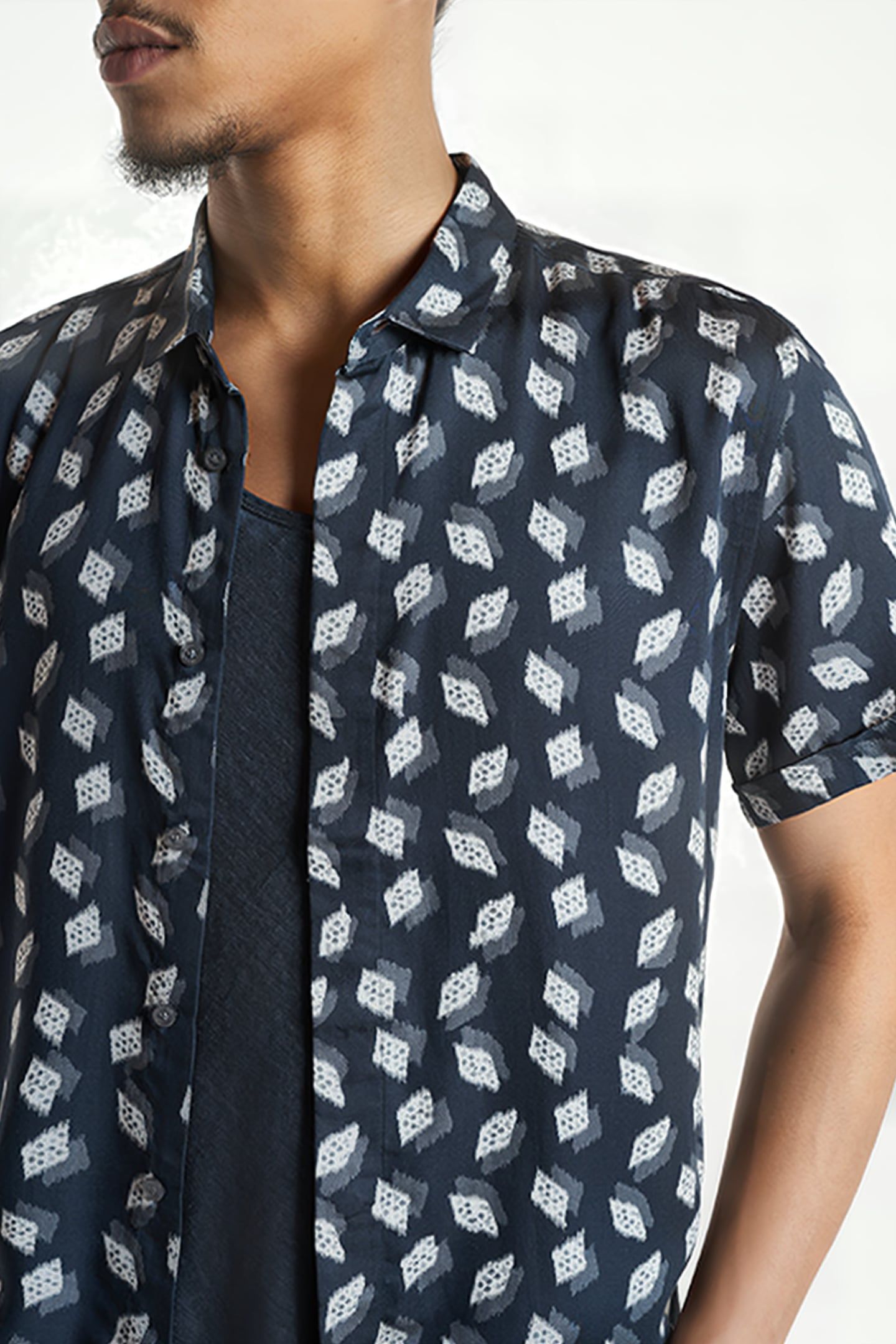 LOREN SLIM FIT SS SPORT SHIRT CONCEALED BLACK 3