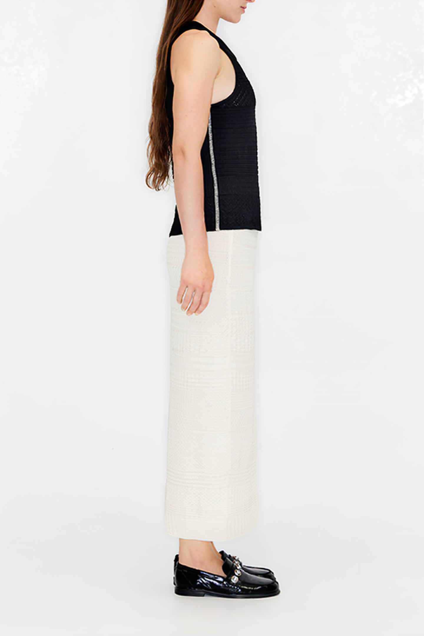 BLACK FITTED KNIT TOP 4