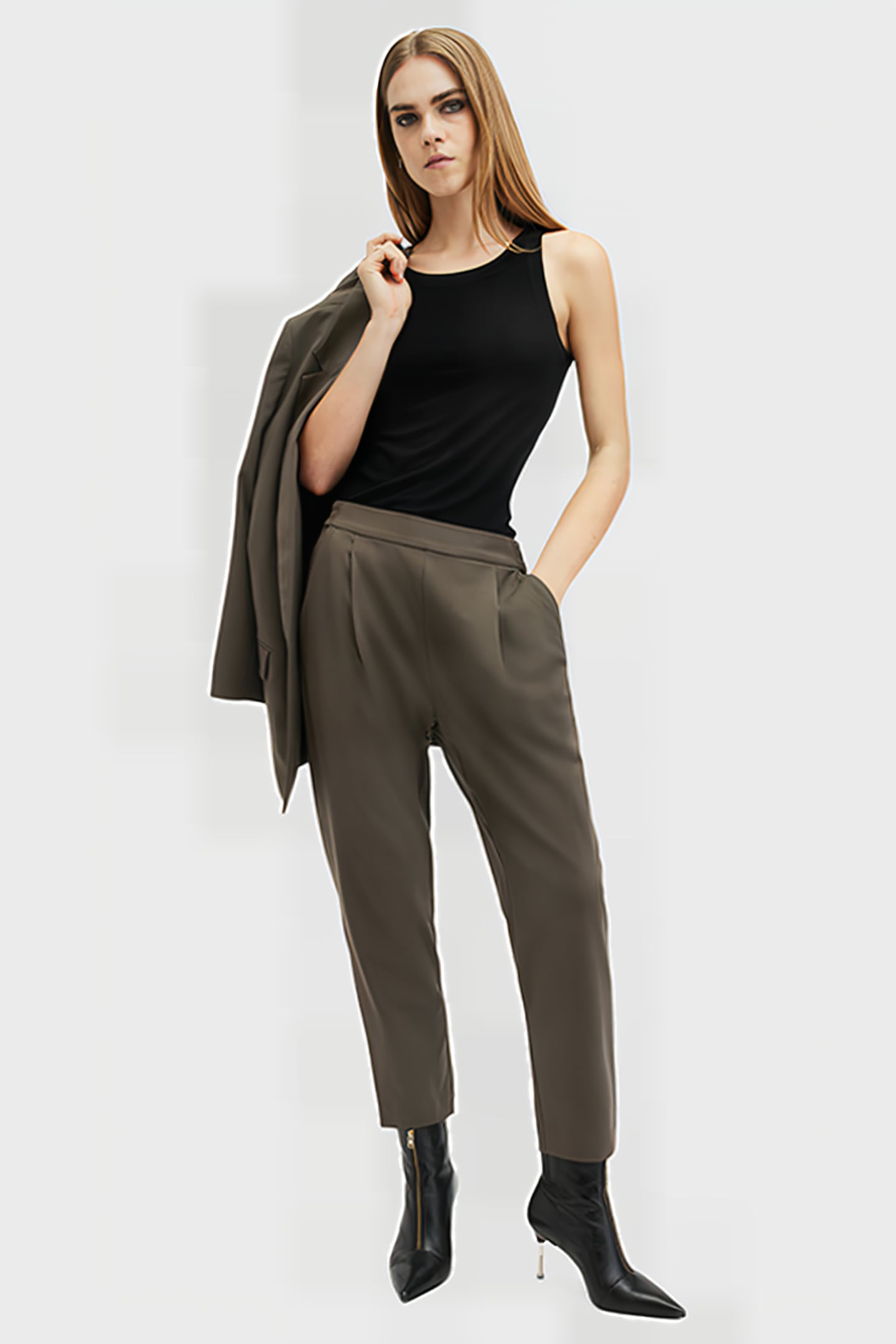 ALEIDA TRI TROUSER TARMAC GREEN 3