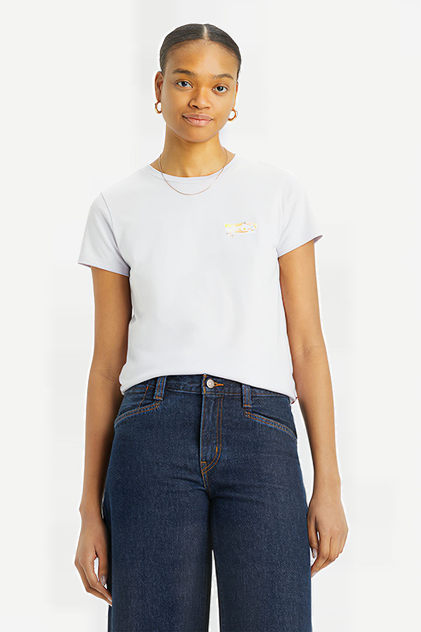 THE T-SHIRT WHITE 1