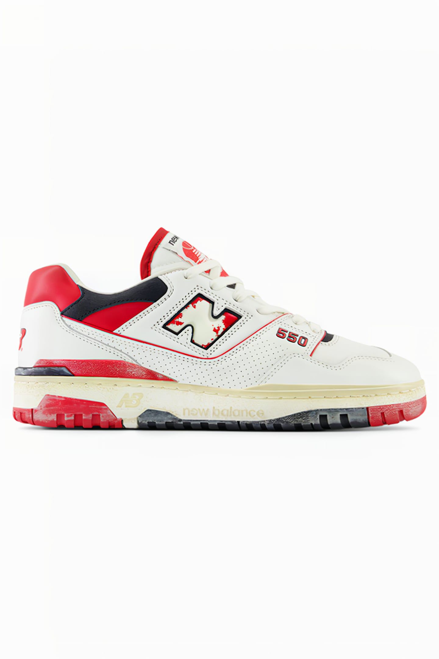 BB550VGA SNEAKERS IN WHITE AND RED 1