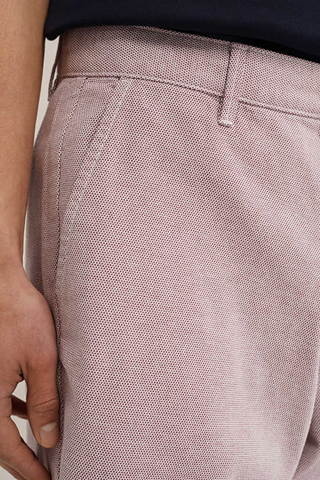 SHORT LIGHT RED 6