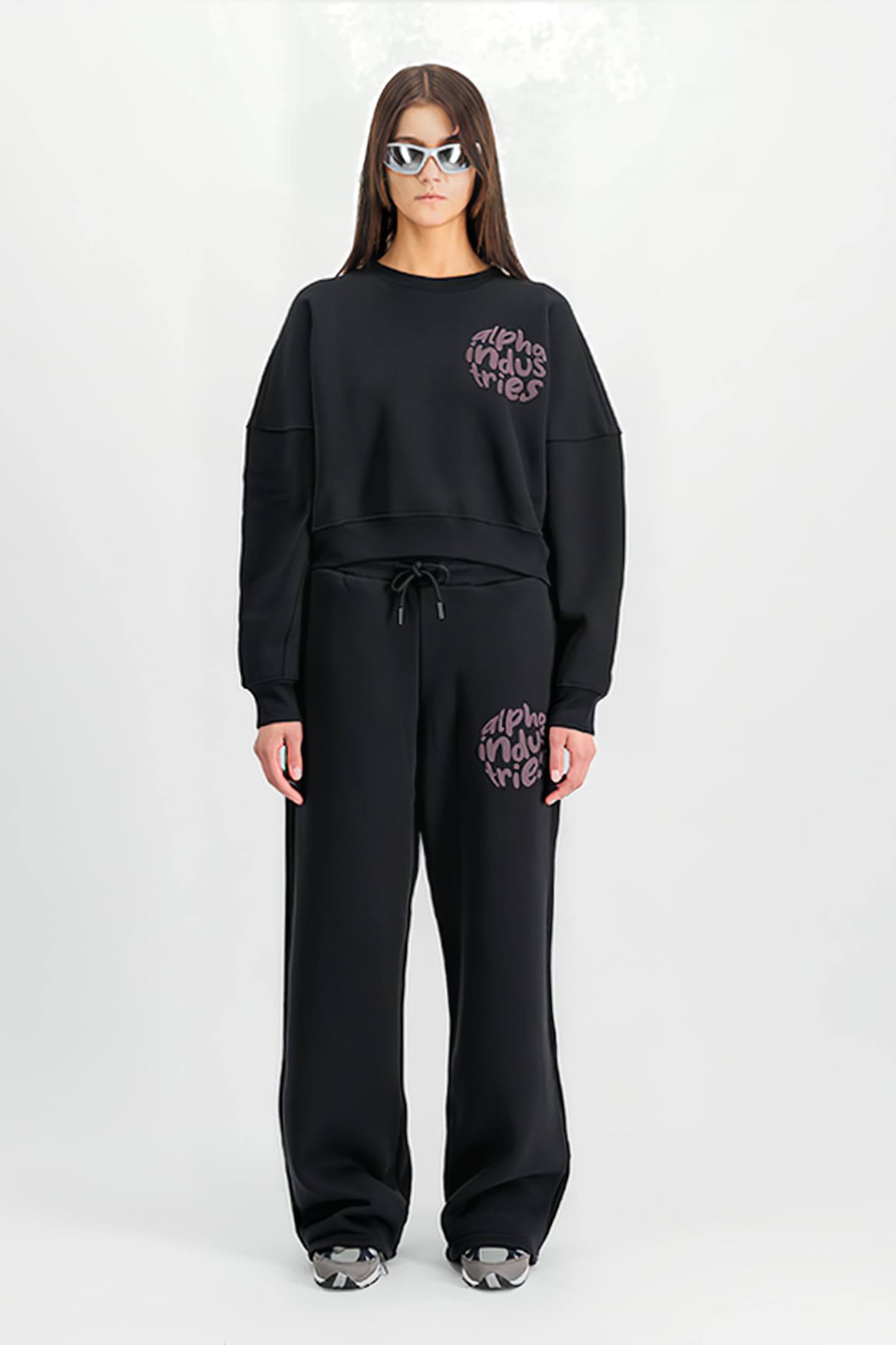 LOGO SWEATER BLACK 1