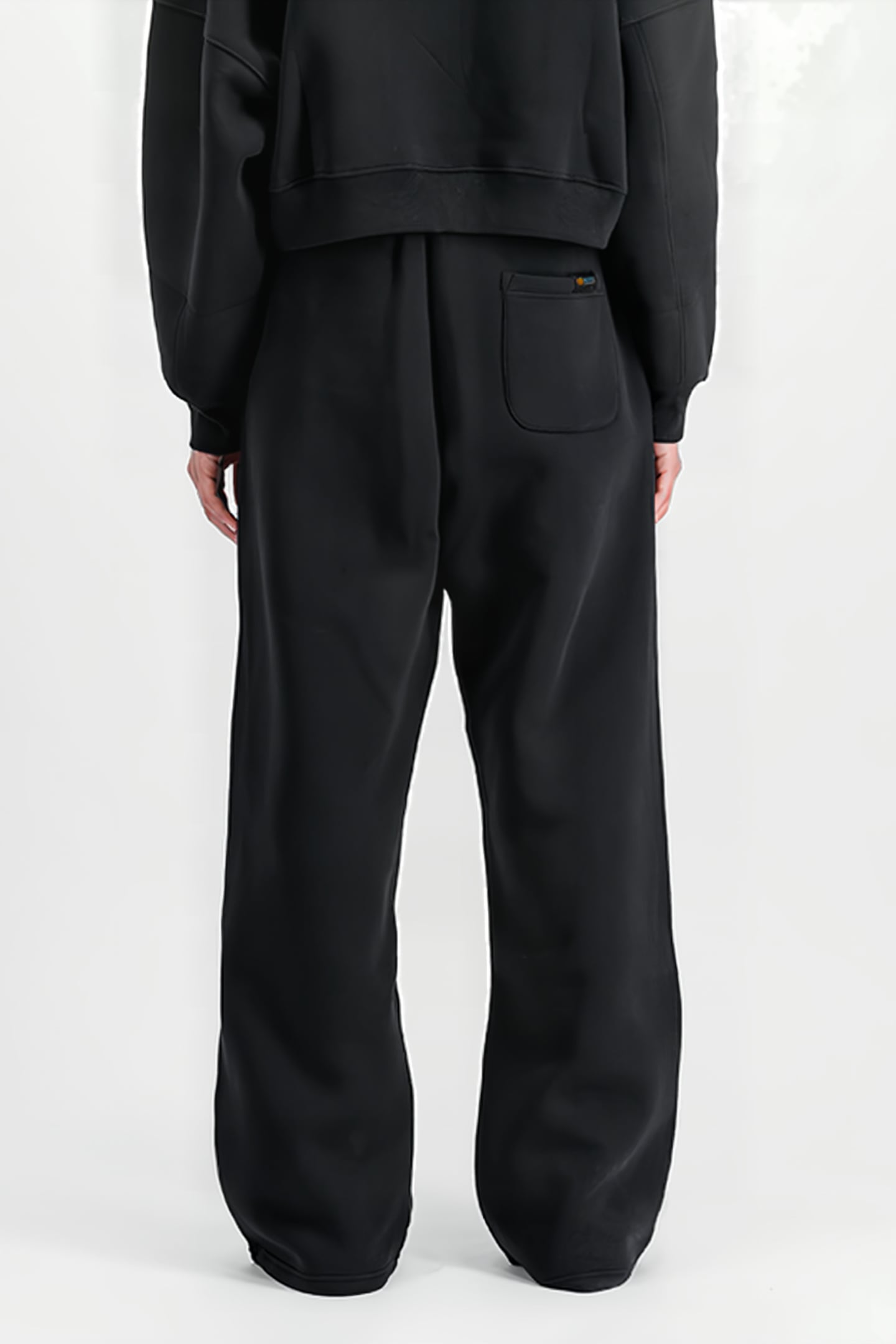 LOGO JOGGER BLACK 2