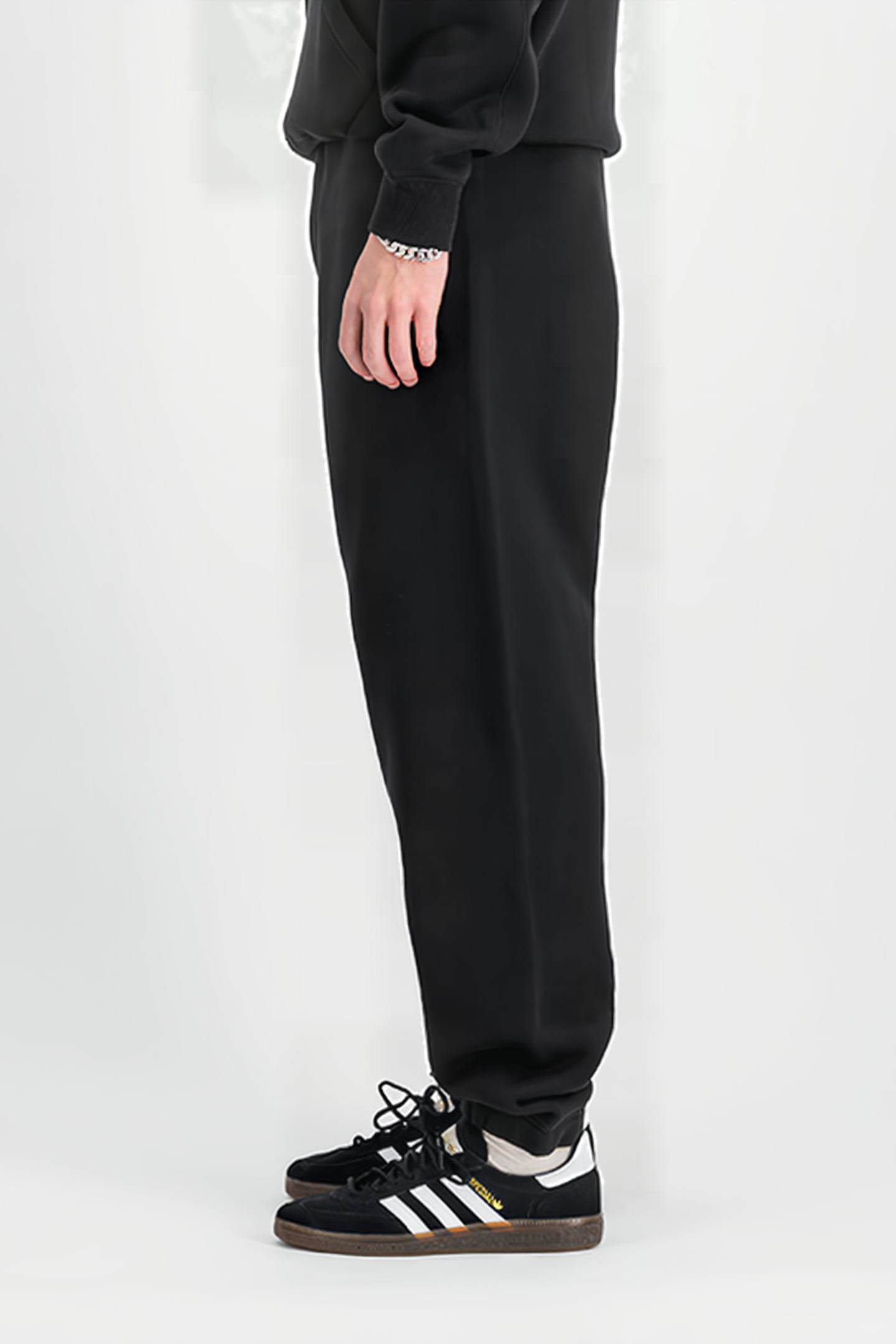 JOGGER UV BLACK 6