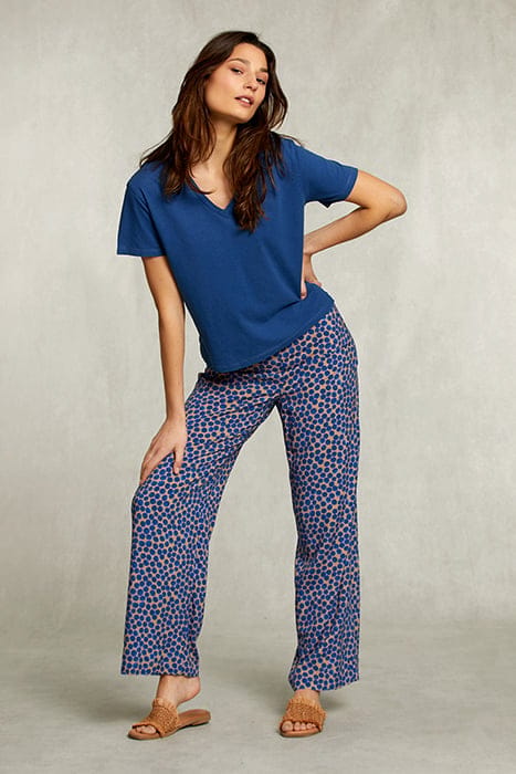 BLUE BASIC V-NECK T-SHIRT BLUE 3