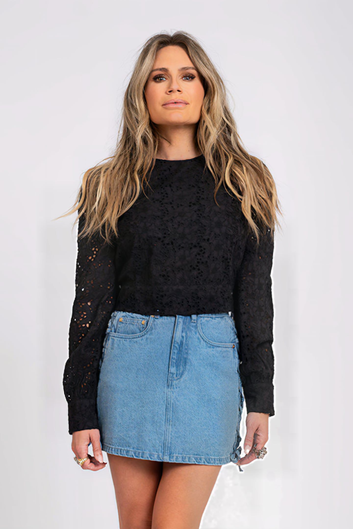 BHAKTAPUR TOP BLACK 1