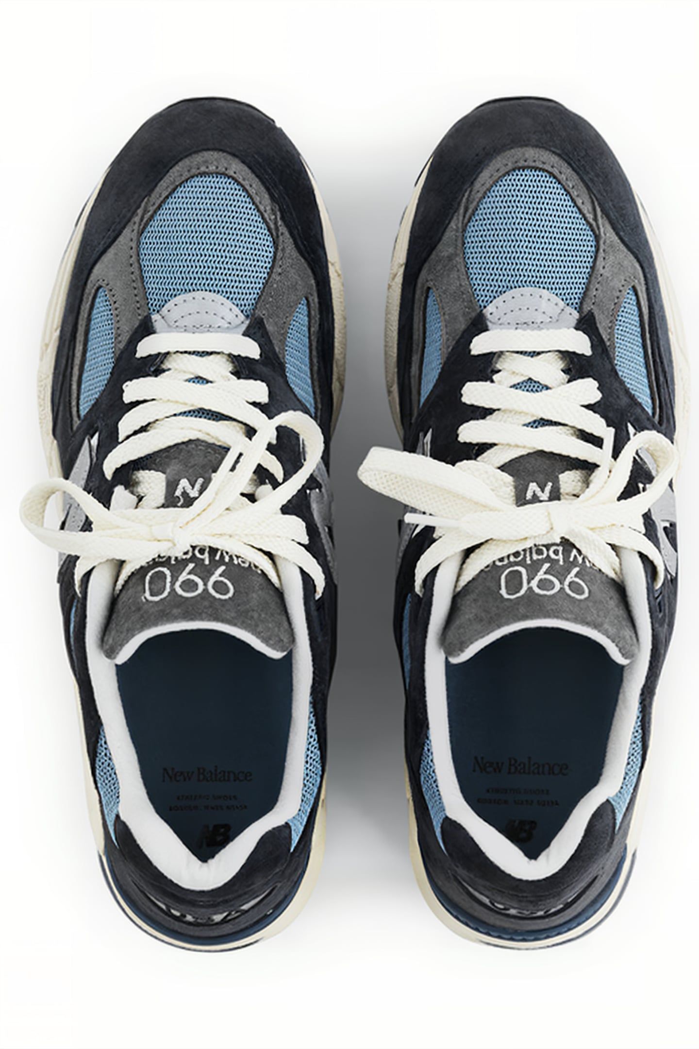 M990TB2 MADE IN USA SNEAKERS IN NAVY 3
