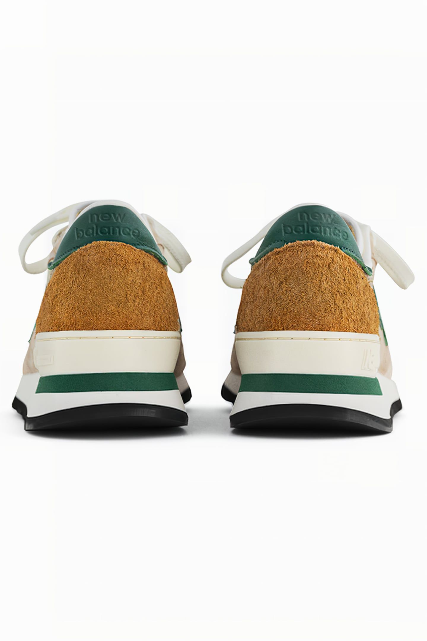 M990TG1 MADE IN USA SNEAKERS IN TAN 4