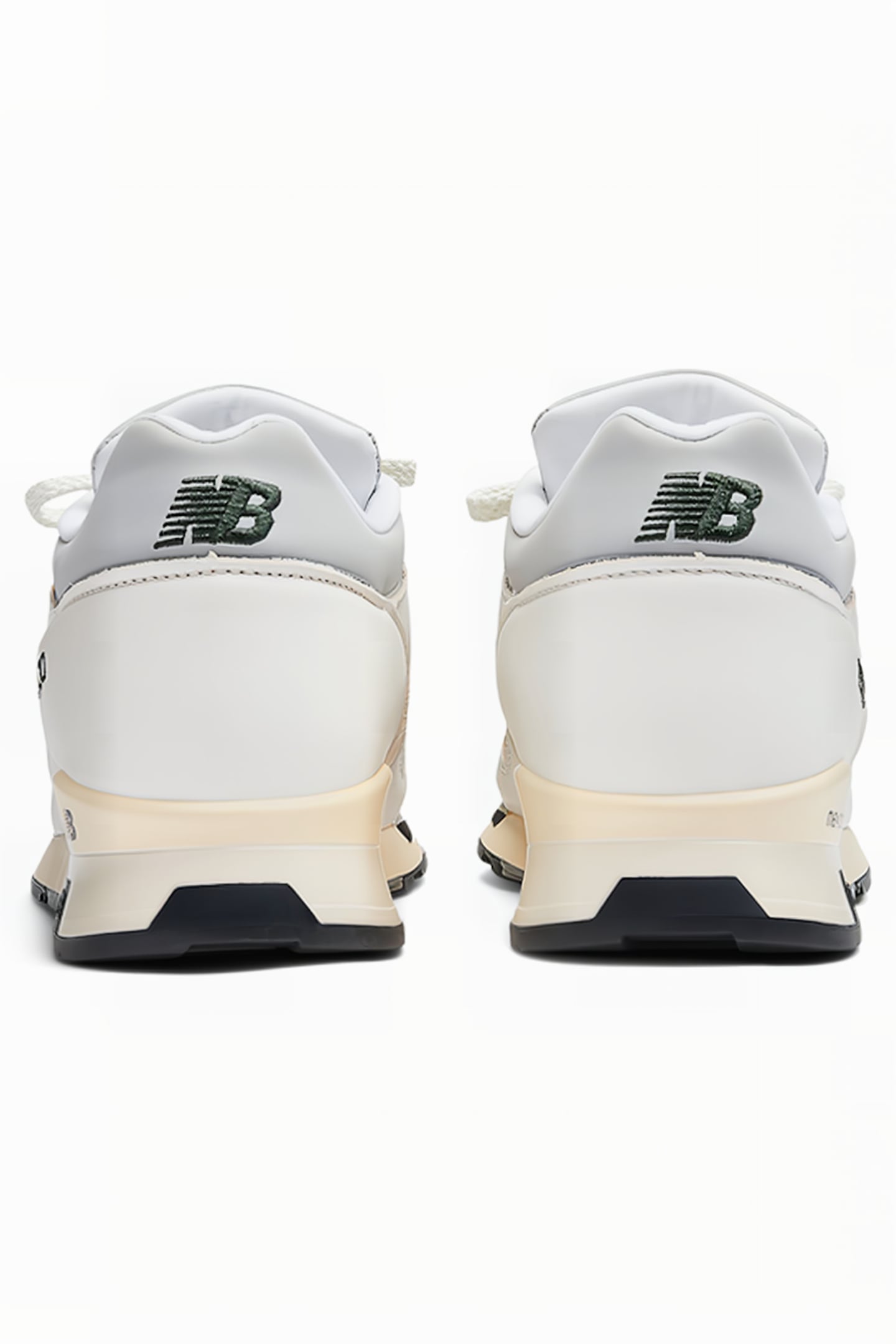 U1500WHG MADE IN UK SNEAKERS IN ANTIQUE WHITE 4